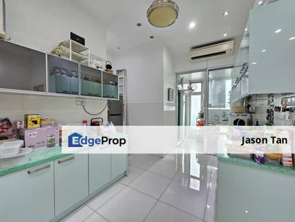 Bayan Villa, Seri Kembangan [ FULLRENOVATED 🌈 2CARPARK KITCHENCABINET 1385SF HIGHFLOOR WET&DRYKITCHEN ], Selangor, Seri Kembangan