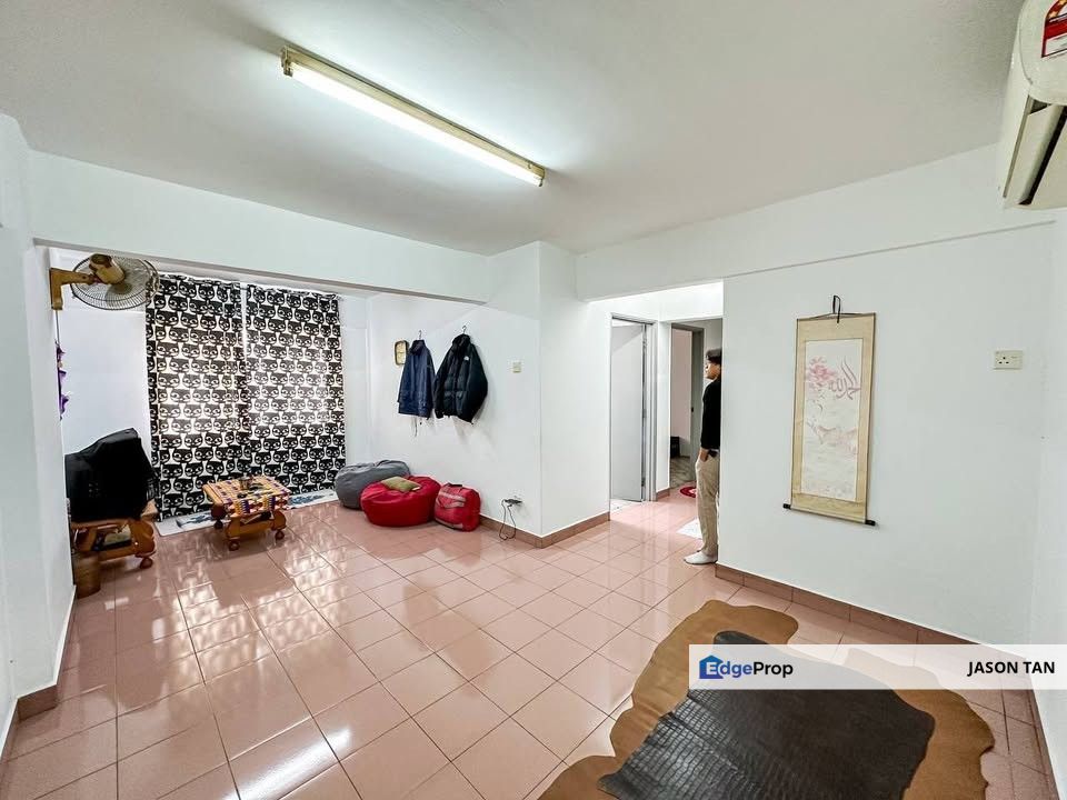 Pangsapuri Indah Mas, jalan Ikan Emas, Flat for Sale [ WELLKEPT 🌈 3ROOM 830SF 1PARKING ], Kuala Lumpur, Cheras