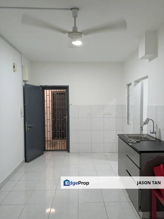 Lanai Residences Bukit Jalil [ PARTFURNISH 🌈 KITCHENCAB AIRCOND+WATEREHATER 1PARKING NEAR LRT Bukit Jalil ], Kuala Lumpur, Bukit Jalil