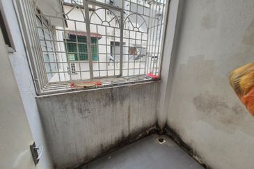 Cheras Perdana Apartment Block D, E