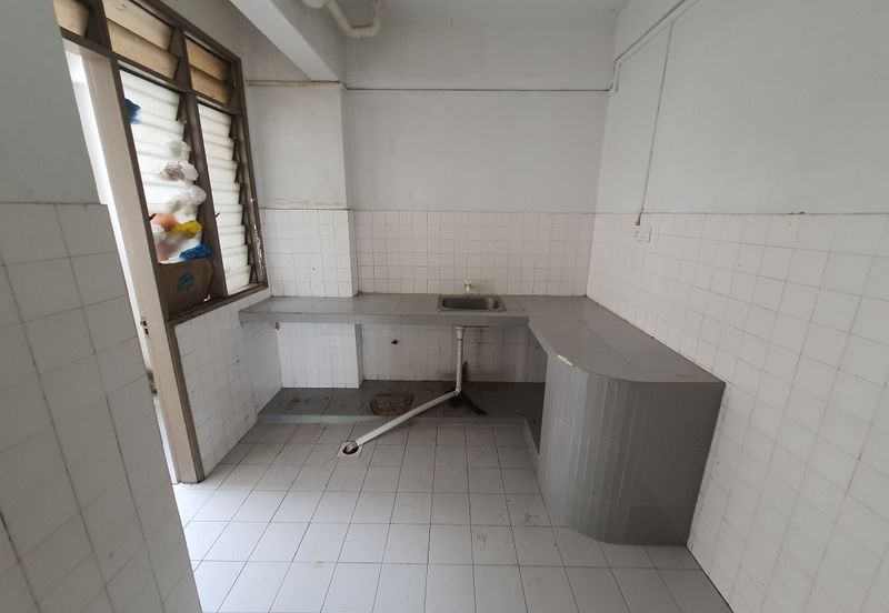 Cheras Perdana Apartment Block D, E