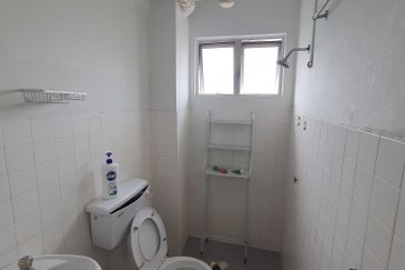 Cheras Perdana Apartment Block D, E