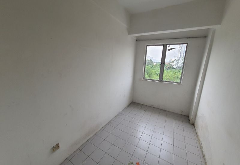 Cheras Perdana Apartment Block D, E