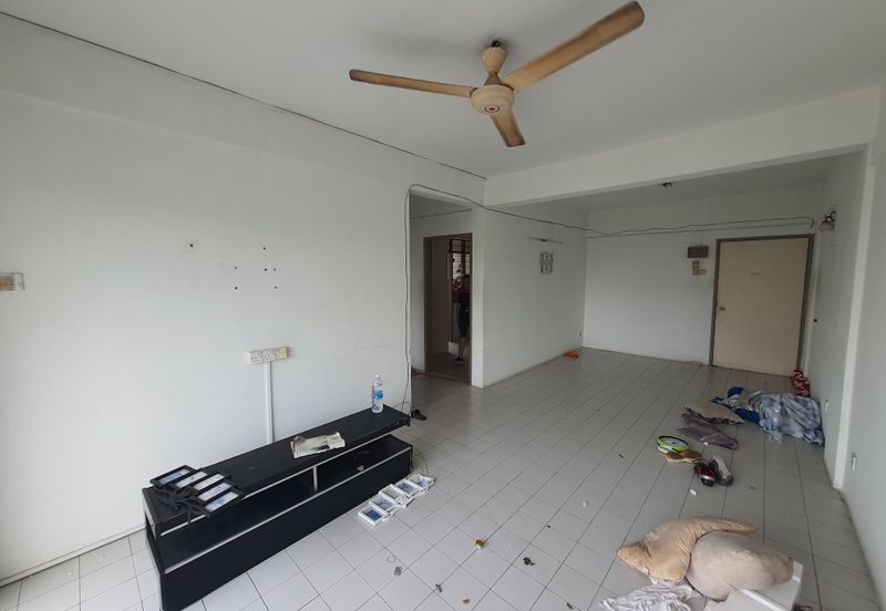 Cheras Perdana Apartment Block D, E