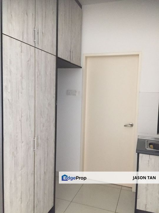 Zeva Residence, Equine Park [ RENOVATED 🌈 KITCHENCABINET 2ROOM 2CARPARK ], Selangor, Seri Kembangan