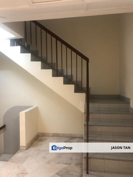 Happy Garden (Taman Gembira) Townhouse [ UPPERUNIT 🌈 NOTFACINGHOUSE FREEEHOLD KITCHENTOP 1200SF ], Kuala Lumpur, Kuchai Lama