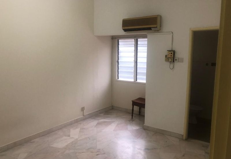 Happy Garden (Taman Gembira)