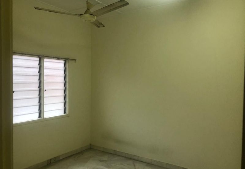 Happy Garden (Taman Gembira)