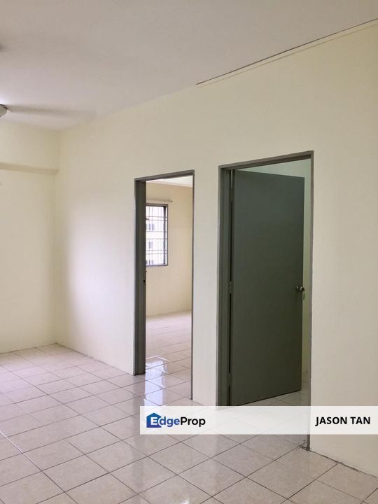 Kantan Court, Bukit Serdang, Seri Kembangan [ CORNERLOT 🌈 760SF WELLKEPT 1 CARPARK ], Selangor, Seri Kembangan