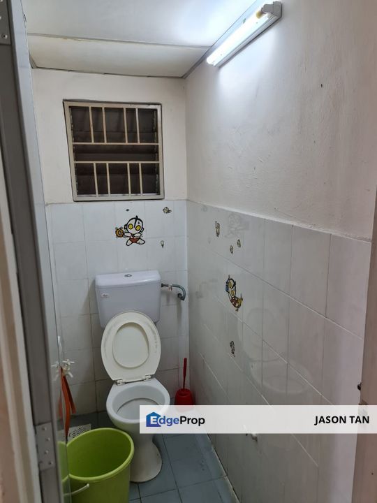 Kantan Court, Bukit Serdang, Seri Kembangan [ BELOWMARKETRPICE 🔥 780SF KITCHENTOP 1 CARPARK ], Selangor, Seri Kembangan
