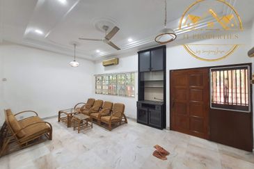 Happy Garden (Taman Gembira)