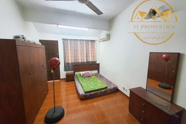 Happy Garden (Taman Gembira)