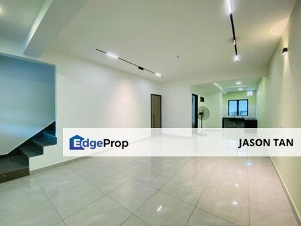 Taman Puchong Utama, Puchong, 2 Storey House PU 10 [ FULLYRENOVATED 🌈 EXTENDEDBACK 18X60 MODERN RENOVATION ], Selangor, Puchong