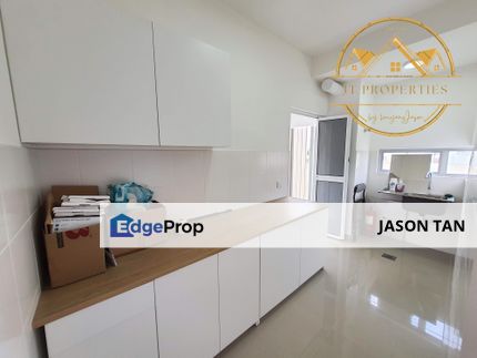 Casa Bluebell Bellevue @ Cybersouth, Dengkil Townhouse [ UPPERUNIT 🌈 PARTFURNISH AIRCOND+WATERHEATER GATEDGUARDED ], Selangor, Dengkil