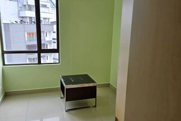 Royal Domain Sri Putramas II