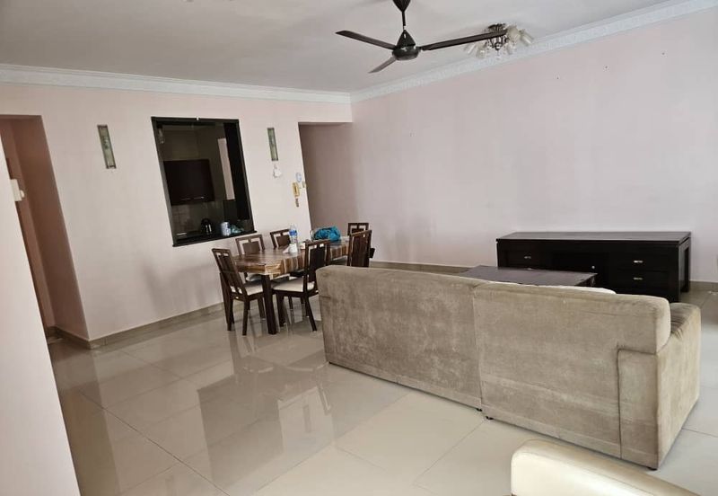 Royal Domain Sri Putramas II