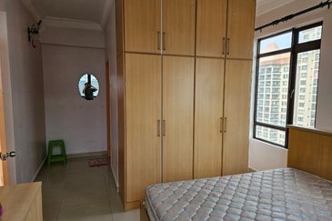 Royal Domain Sri Putramas II