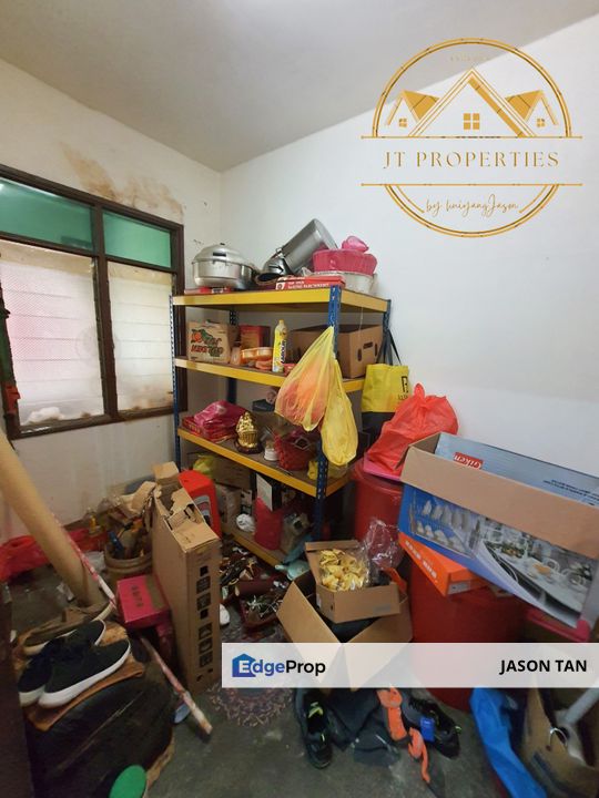 Taman Saujana Puchong, Puchong South, Double Storey House [ KITCHENCABINET 🌈 SPACIOUS LIVINGHALL 18X60  EXTENDEDBACK ], Selangor, Puchong South