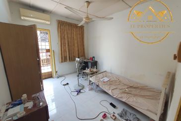 Taman Saujana Puchong