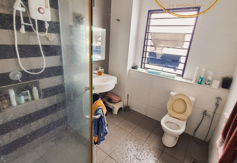 Sierra 1, Odora Parkhomes