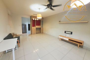 Sierra 1, Odora Parkhomes