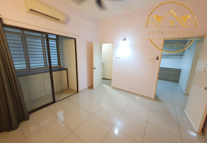 Sierra 1, Odora Parkhomes