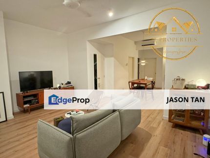 Elegan Residensi, Taman Putra Perdana, Puchong [ TOWNHOUSE LOWER UNIT 🌈 RENOVATED 22X75 3ROOM2BATH GATEDGUARDED ], Selangor, Puchong