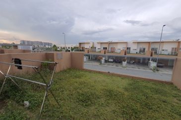 Casa Bluebell @ Cybersouth