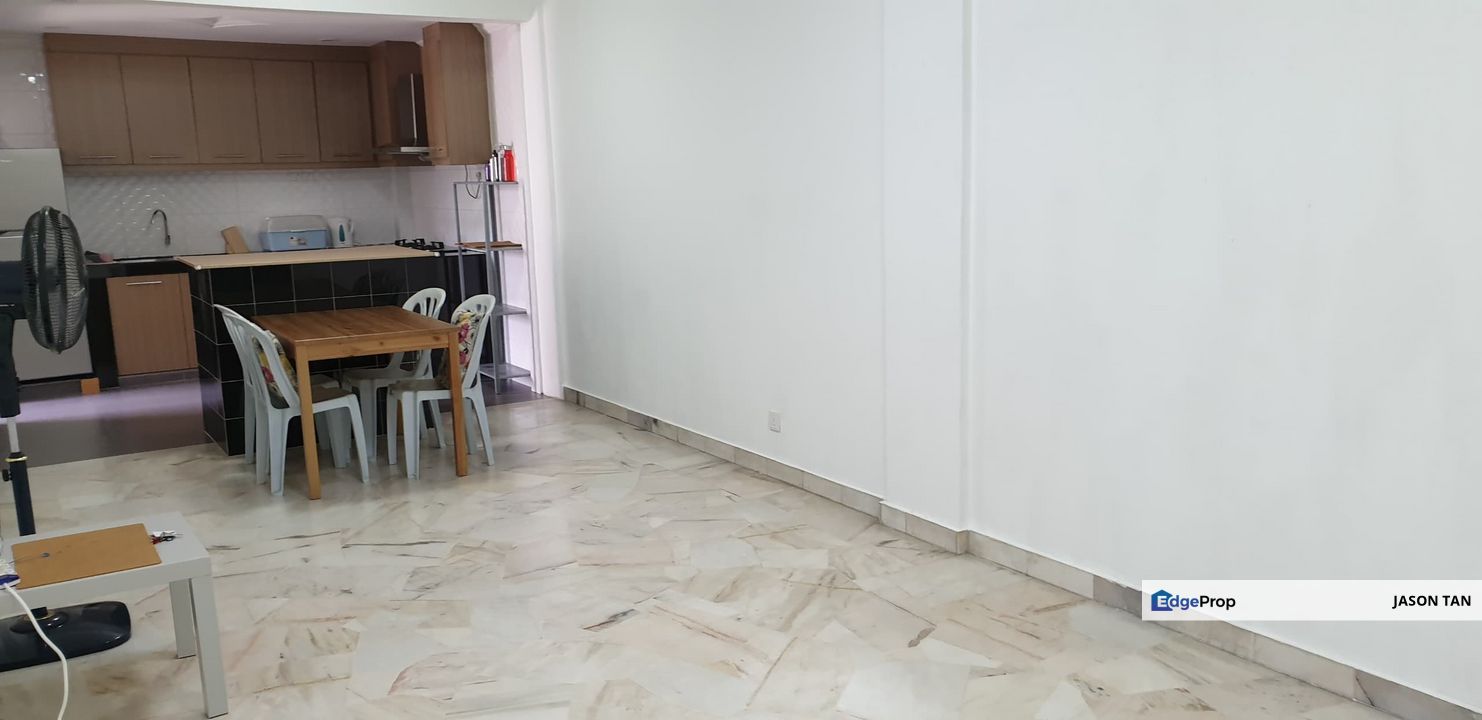 Sunway Court, Bandar Sunway [ RENOVATED WALKUP 🌈 TINGKAT 2 990SF 3ROOM KITCHENCABINET ], Selangor, Bandar Sunway