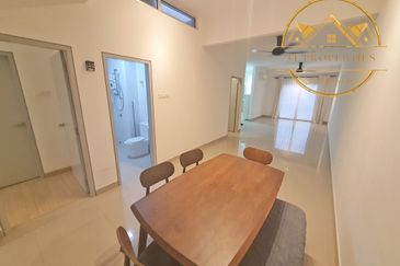 Casa Bluebell @ Cybersouth