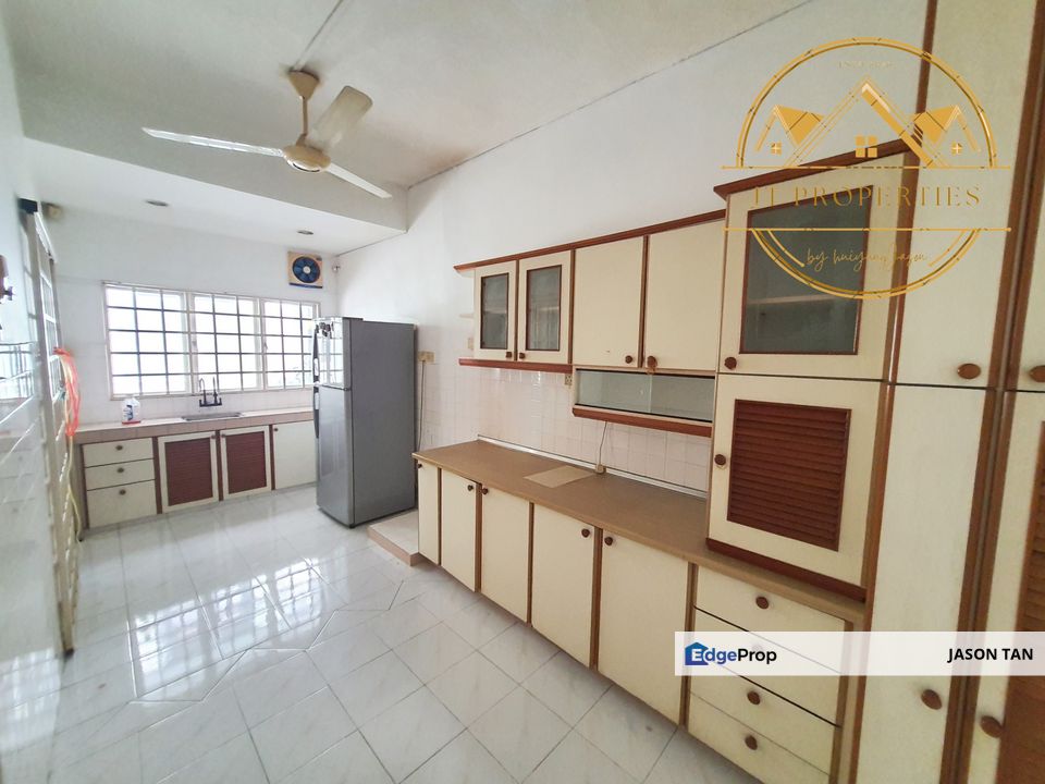 Taman Universiti Indah, Seri Kembangan, 2 Storey House [ SLIGHT RENO WET&DRYKITCHEN 🌈 18X65 EXTENDEDBACKKITCHEN EXTENDEDFRONTROOM ] , Selangor, Seri Kembangan