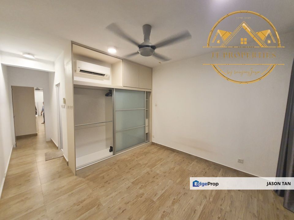 Skyville 8, Jalan Klang Lama (Old Klang Road) [ STUDIO 🌈 PARTFURNISH SEPERATEROOM &LIVING AREA 1CARPARK CITYVIEW ], Kuala Lumpur, Jalan Klang Lama (Old Klang Road)