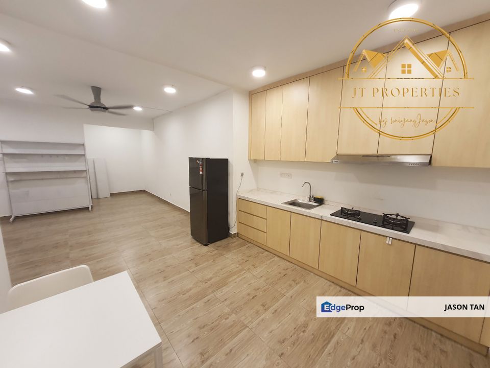 Skyville 8, Jalan Klang Lama (Old Klang Road) [ STUDIO 🌈 PARTFURNISH SEPERATEROOM &LIVING AREA 1CARPARK CITYVIEW ], Kuala Lumpur, Jalan Klang Lama (Old Klang Road)