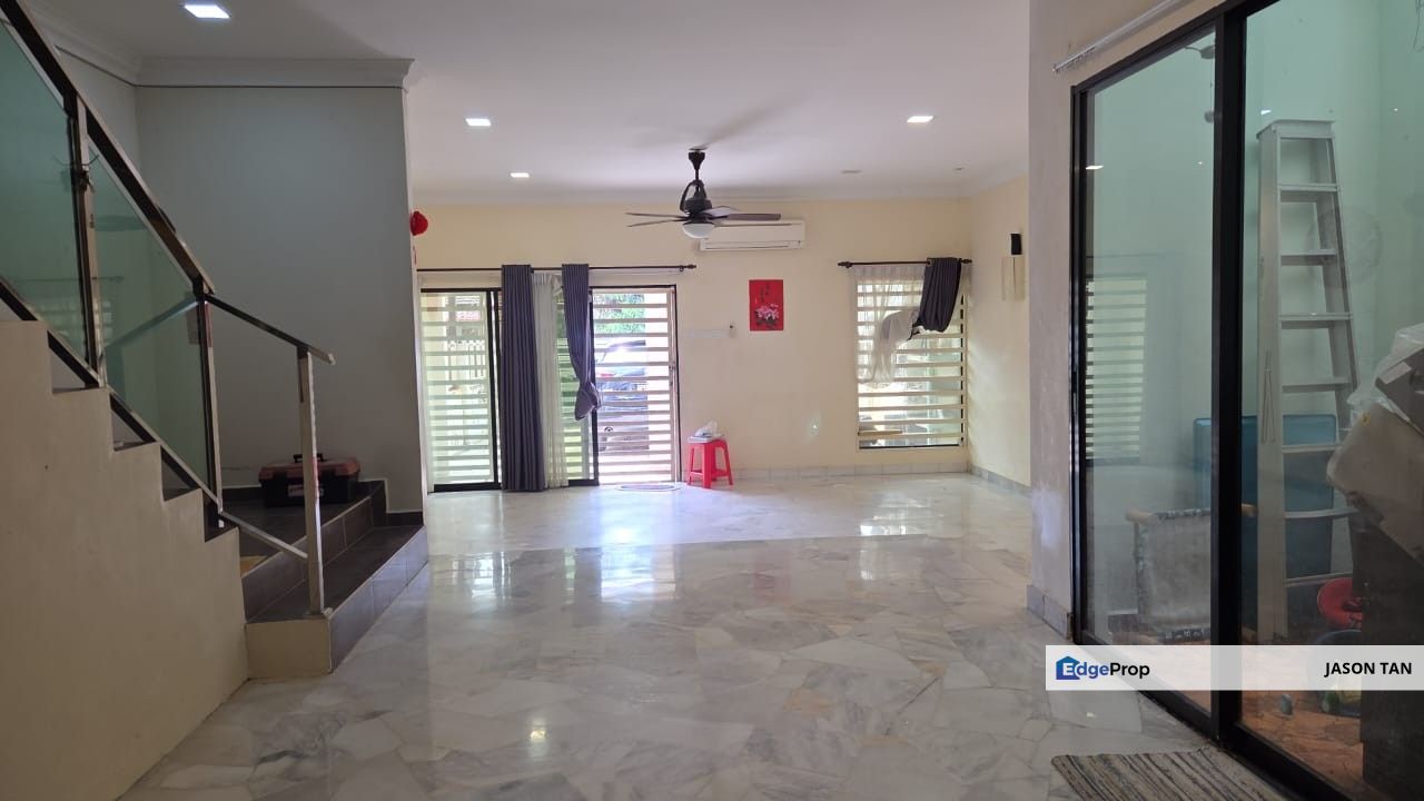 Taman Gembira, Telok Gadong, Klang [ FULLRENOVATED 🌈 22x75 EXTENDED ], Selangor, Klang