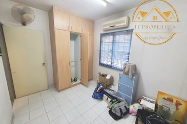 Endah Villa Condominium