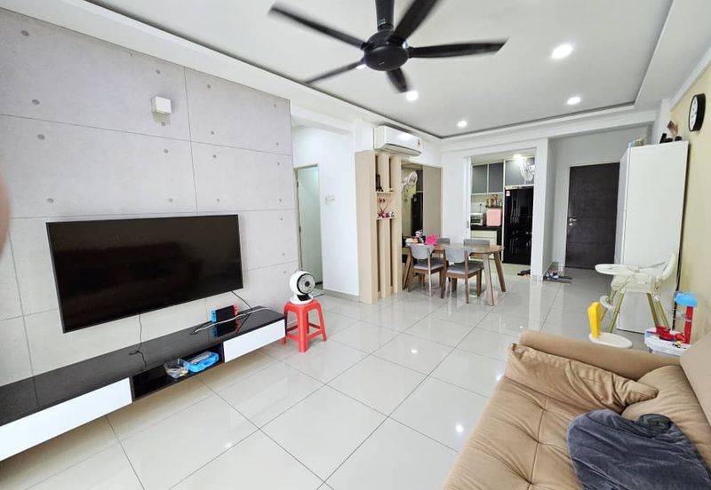 Hijauan Puteri Condominiums