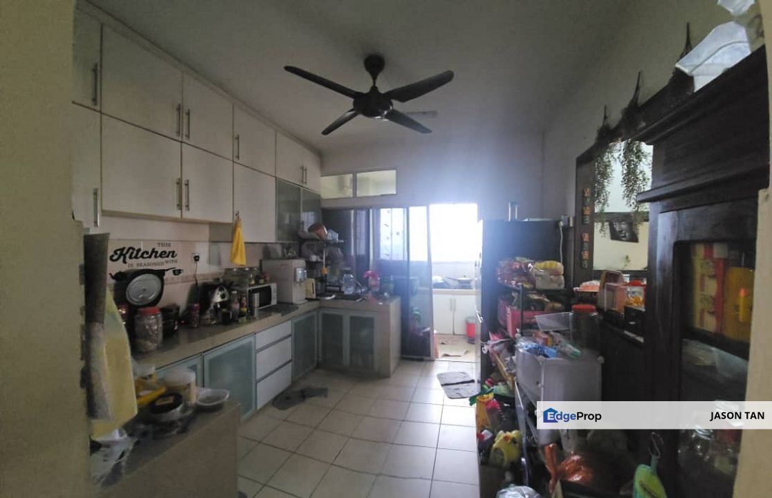 Aseana Puteri Bandar Puteri Puchong [ RENO 🌈 KITCHENCABINET LAMINATEDFLOORING 2CARPARK ], Selangor, Bandar Puteri Puchong