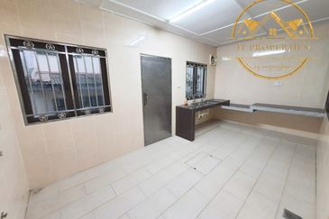 Taman Saujana Puchong