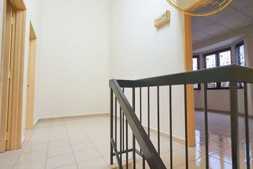 Taman Saujana Puchong