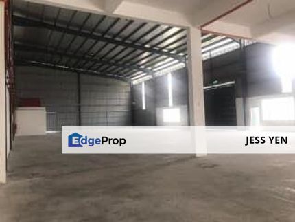 3 Sty Semi D Factory with lift Freehold Move in condition, Selangor, Semenyih