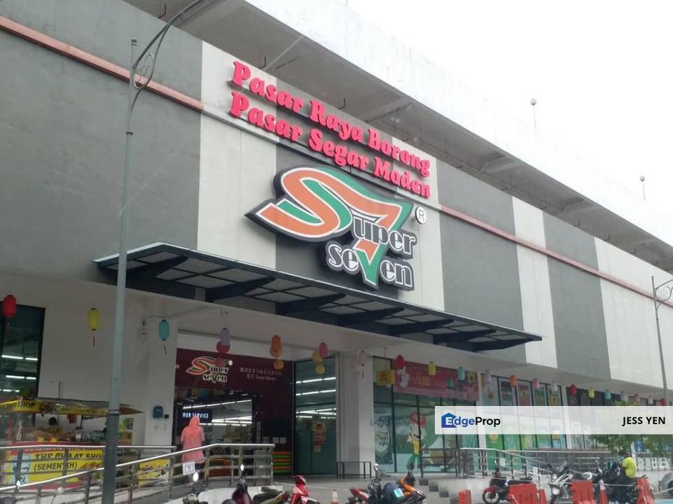 3 Storey Shop End Lot Most Prosperous Chain Area for Sale RM2,800,000