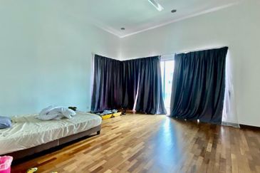 Villa Heights @ Equine Park