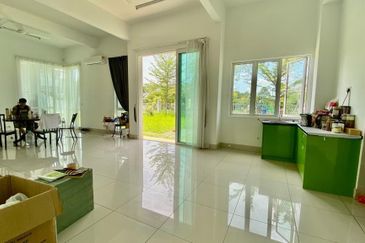 Villa Heights @ Equine Park