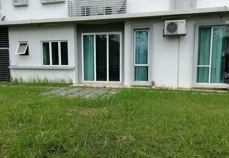 Villa Heights @ Equine Park