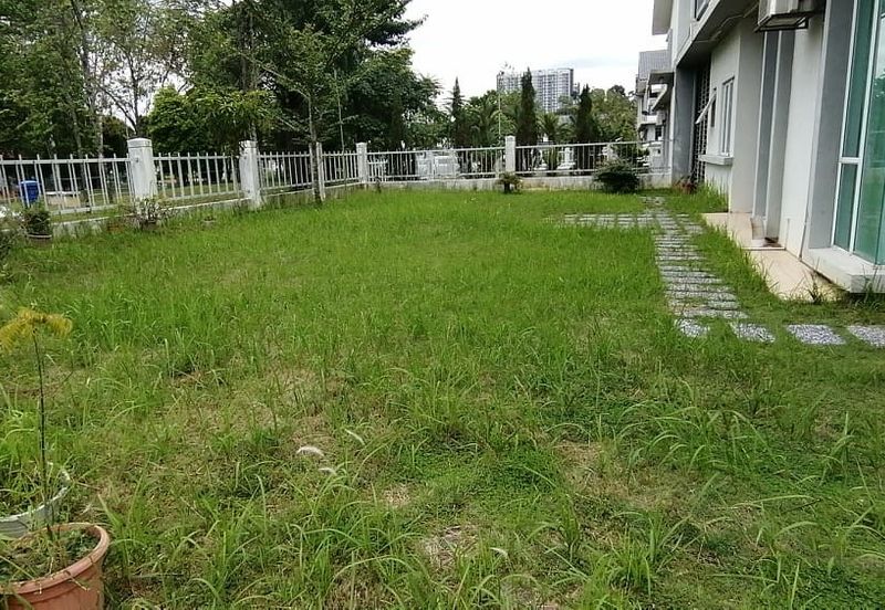 Villa Heights @ Equine Park