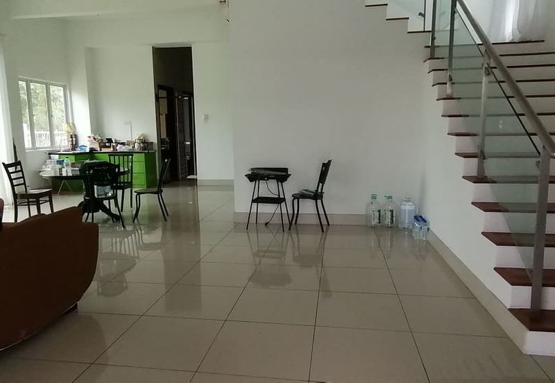 Villa Heights @ Equine Park