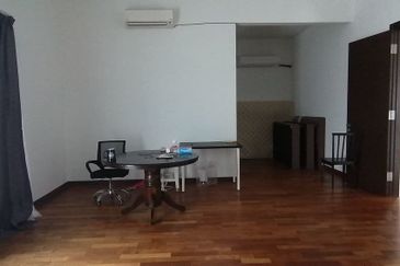 Villa Heights @ Equine Park