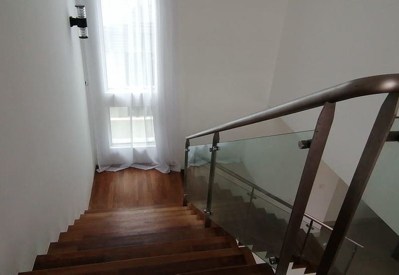 Villa Heights @ Equine Park