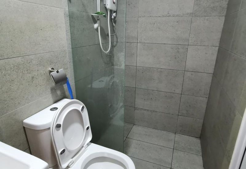 Kenwingston Square Garden