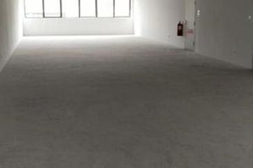 Bandar Puteri Puchong, Puchong, Selangor Adjoining 2 Shop Matured Area